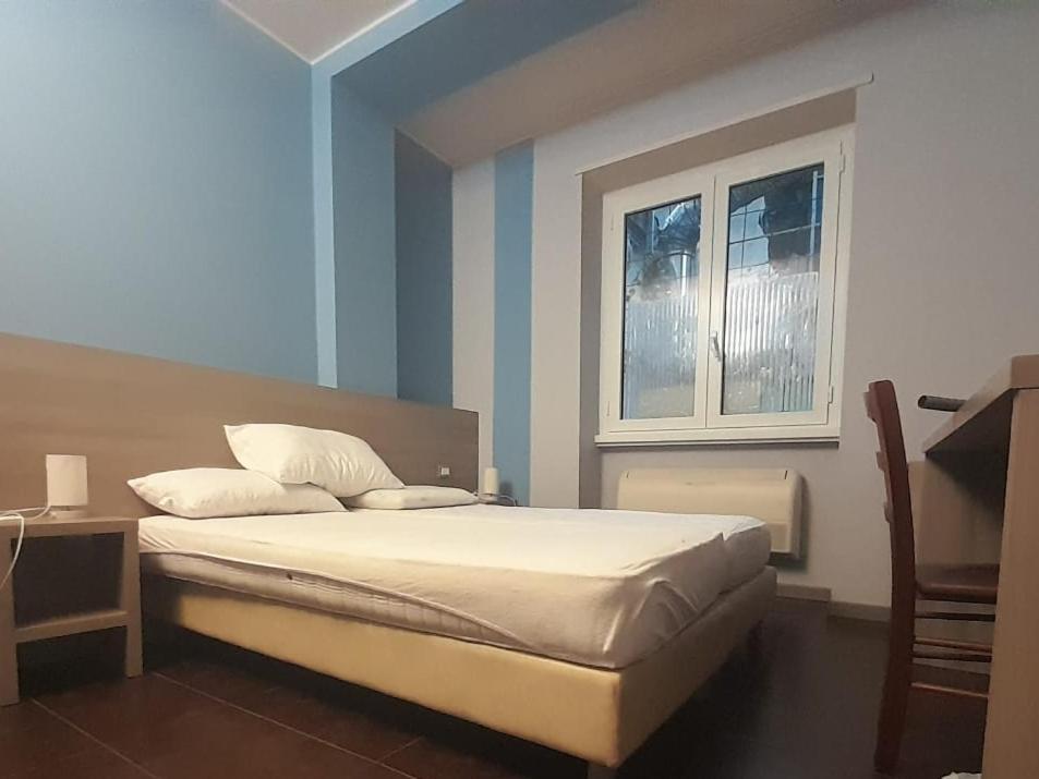 Hll Lungolago Hotel 3*