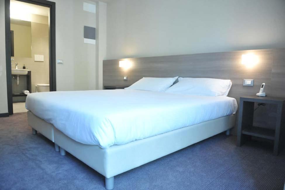 Hotel Hll Lungolago Lecco-como