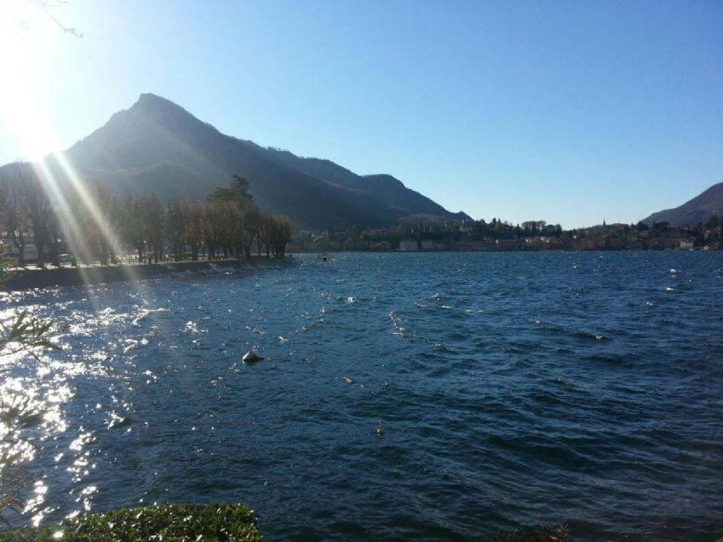 Hll Lungolago